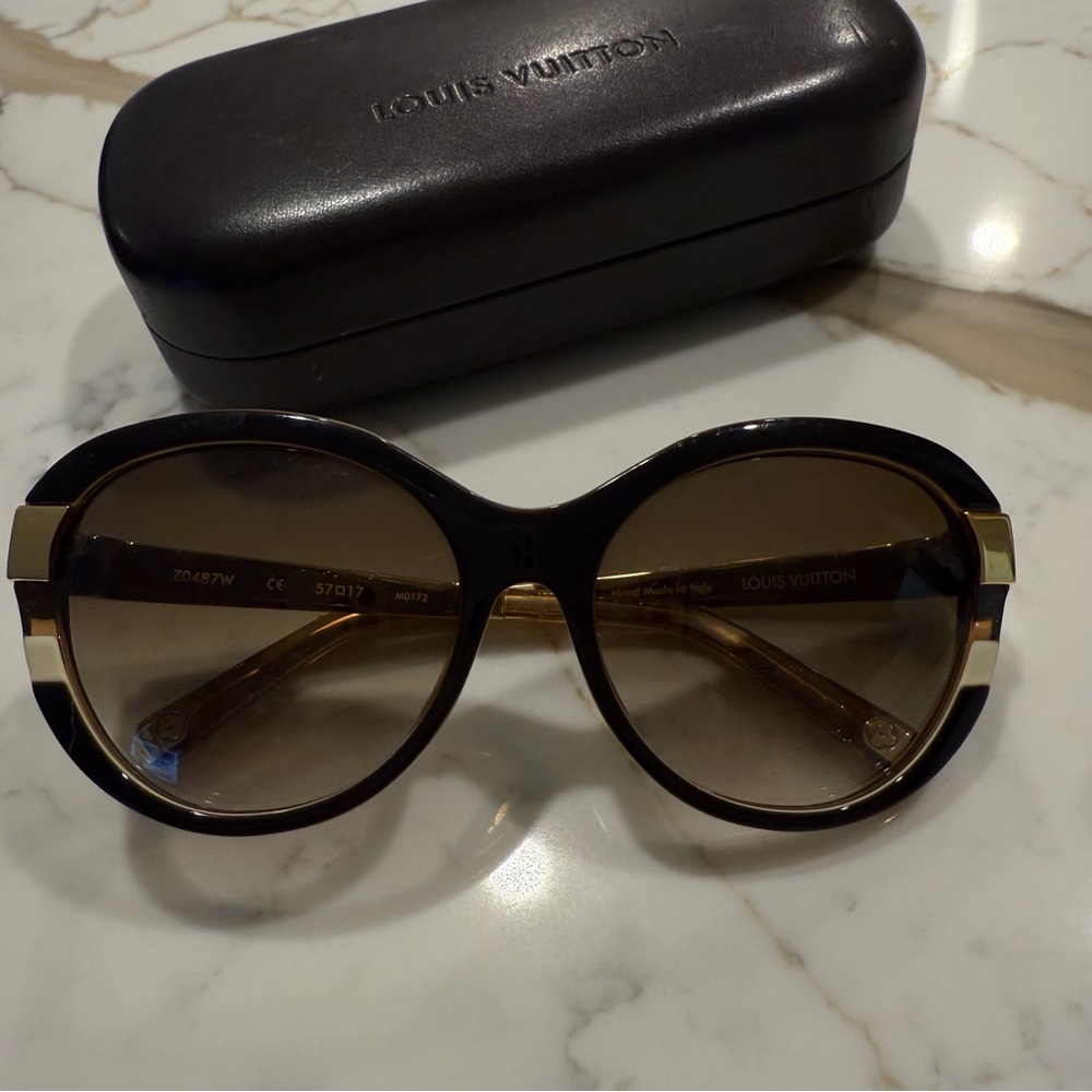 Louis Vuitton Black Oversized Sunglasses Vintage - Picture 7 of 8